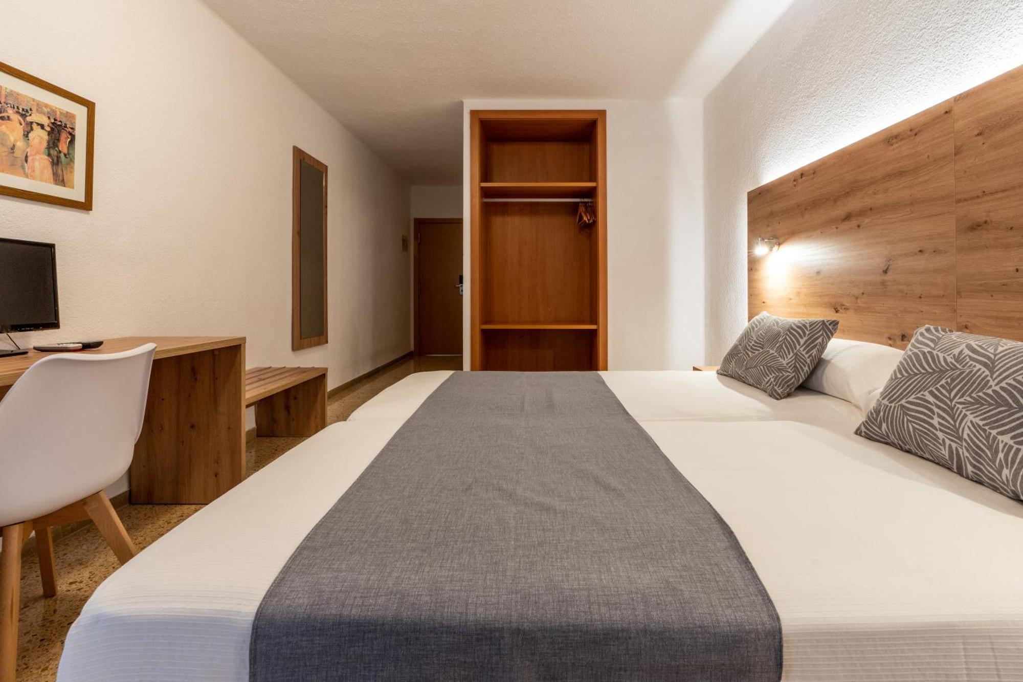 Hotel Ecoavenida Benicassim Exterior photo