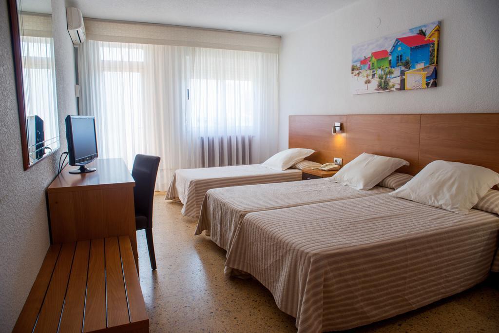 Hotel Ecoavenida Benicassim Room photo